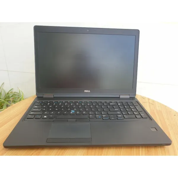 Laptop Cũ Dell Latitude 5580 I5-7200U/ RAM 8GB/ SSD 256GB/ 15.6 inch FHD