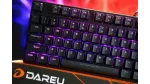Trên tay bàn phím cơ giá dưới 1 triệu DareU EK880 RGB